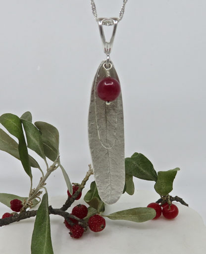 Silvery Berry pendant